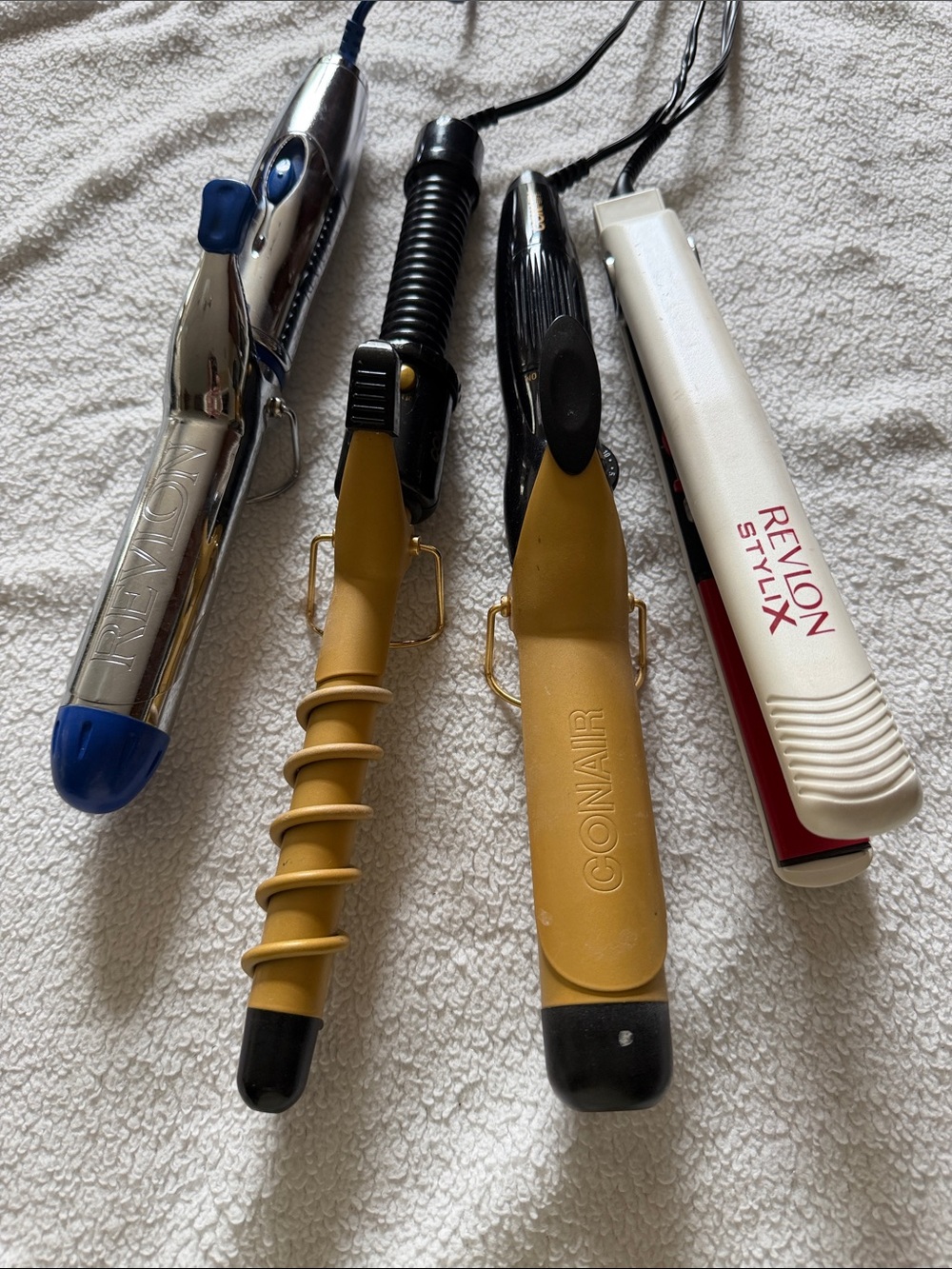 Revlon Stylix and Conair Gold Curling Irons Set Revlon- flat iron. All 4!